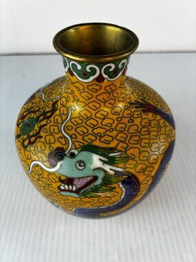 Vintage Chinese Cloisonné Imperial Yellow Dragon Vase Brass Enamel Globular